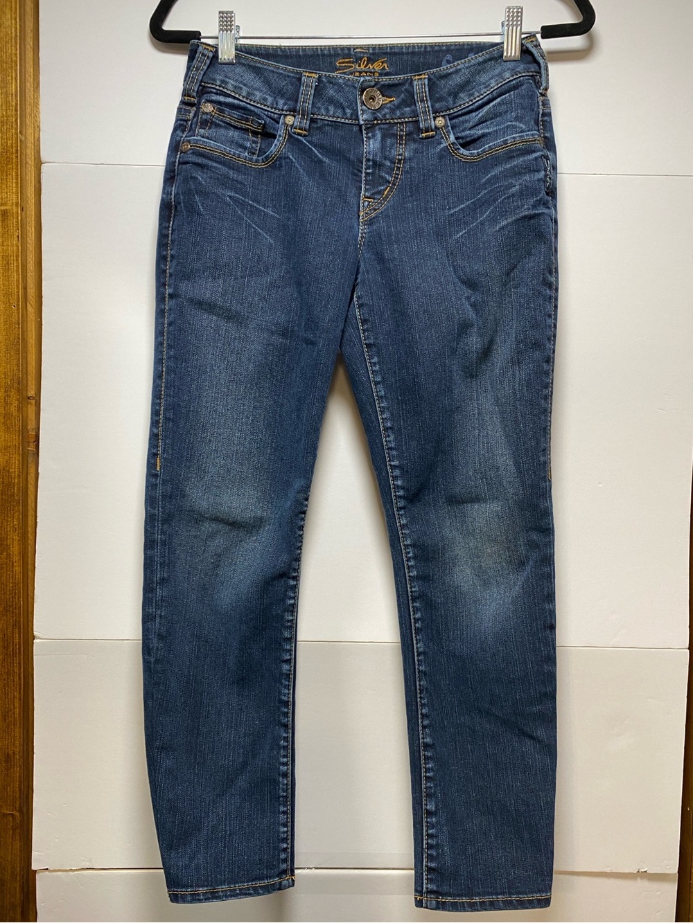 SILVER JEAN’S-Size 26 x 26-Western Glove Works, Dark Wash, Skinny Fit Jeans